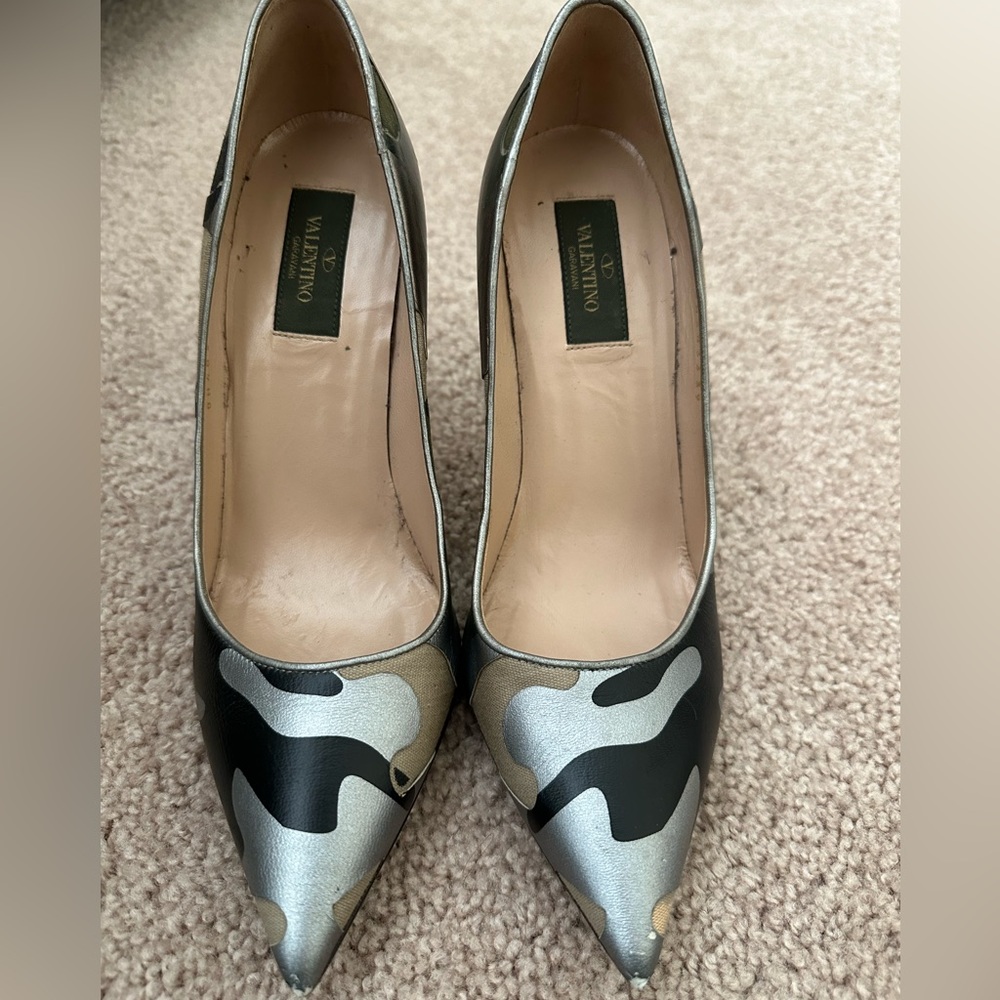 Valentino Womens Camo Heels size 39
